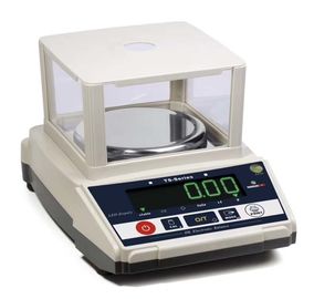Высокая точность 3,3 фунта Источник питания DC 4A / 4V AC 110V / 220V ± 10% с высокой точностью